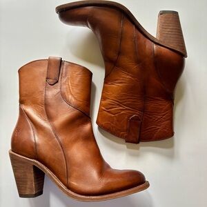 Frye Cognac Leather Western Boots size 10